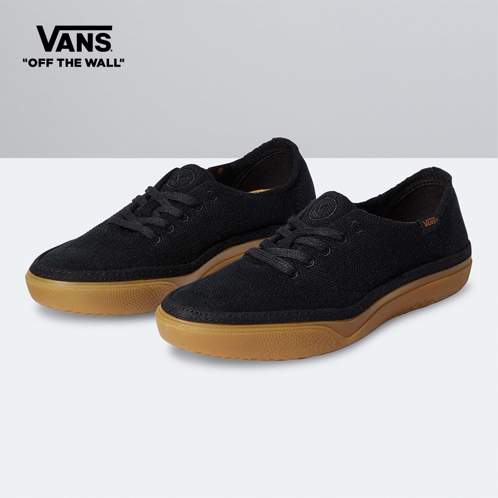 Vans Circle Vee Sneakers Men (Unisex US Size) Black VN0A4BWLB9M1