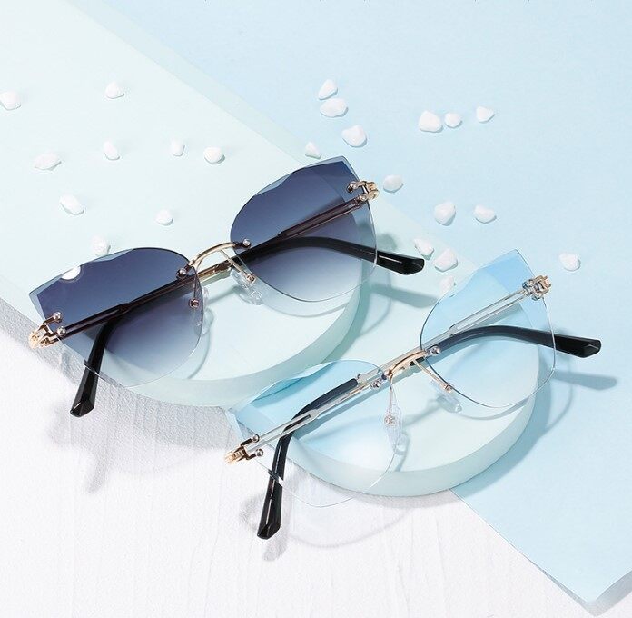 Cabecade 【high quality】2022 fashion cat eye sunglasses men and women gradient color ocean sunglasses INS net red with the same metal temples UV400